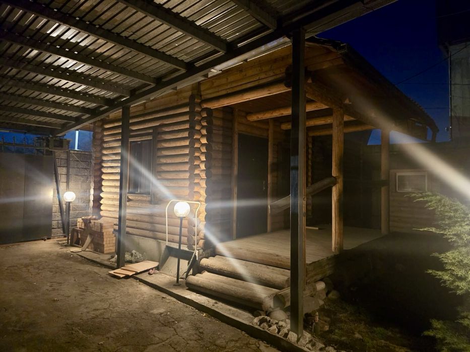 Продается баня из дерева