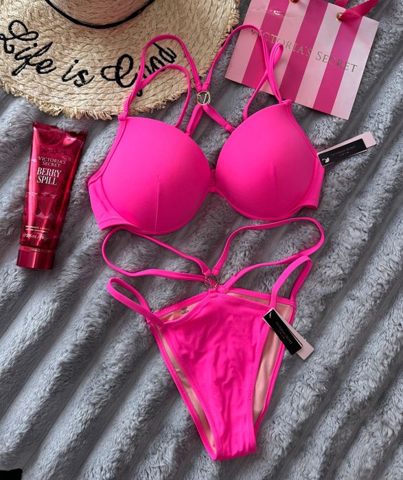 Ярко розов бански Victoria’s secret
