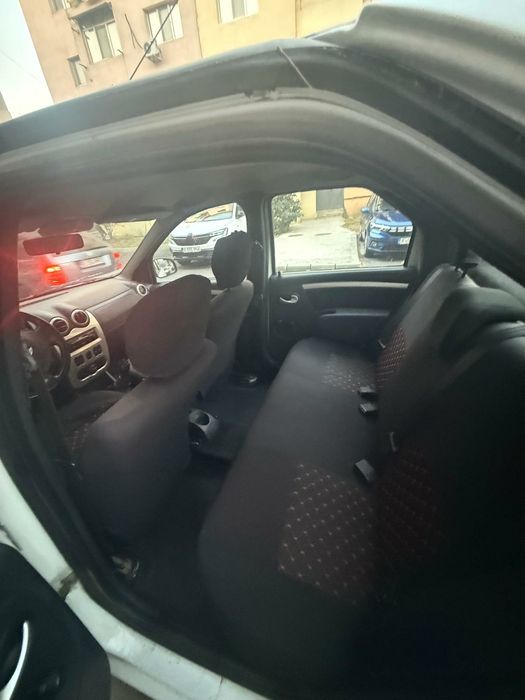DE VÂNZARE Dacia Logan 15dci