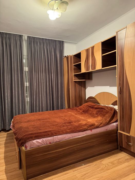 Inchiriez apartament cu 2 camere ,cartier Trivale complex 2