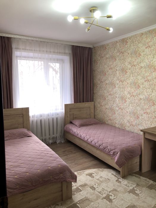 Продам 3 ком. квартиру в центре города