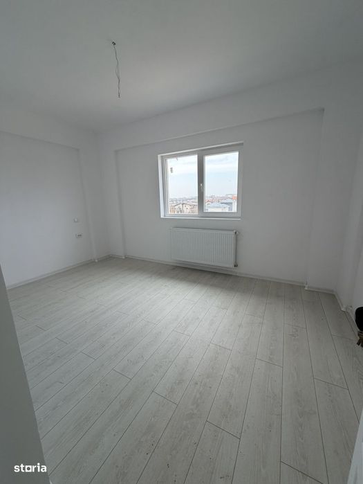 Apartament 2 camere , mutare imediata!