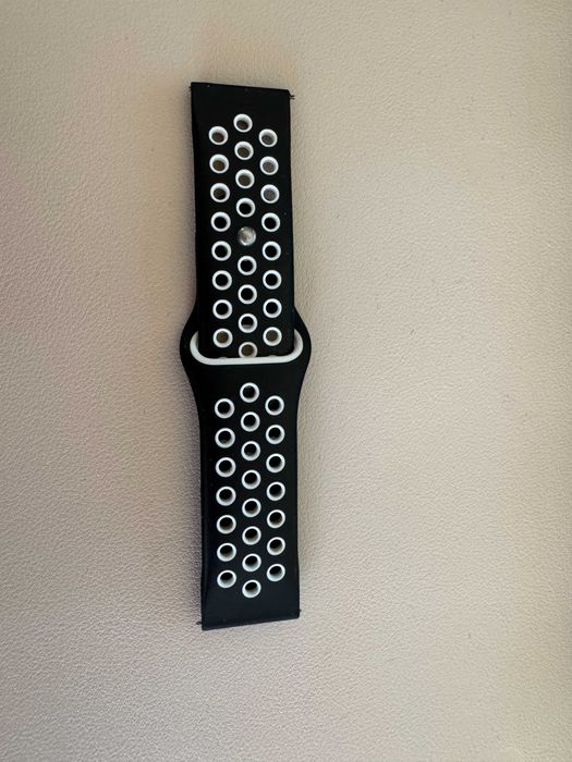 Curea pentru ceas 22 mm – practică și confortabilă