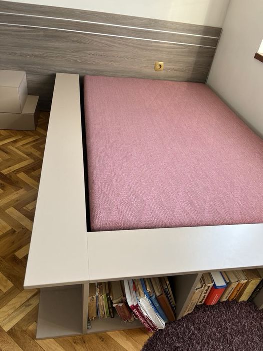 Легло 120/200 с място за съхранение, матрак и нощно шкафче