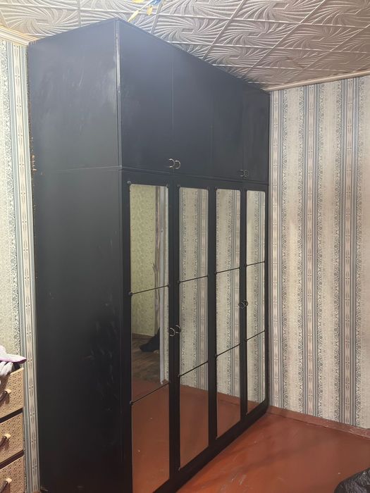 Шкаф для одежды продам