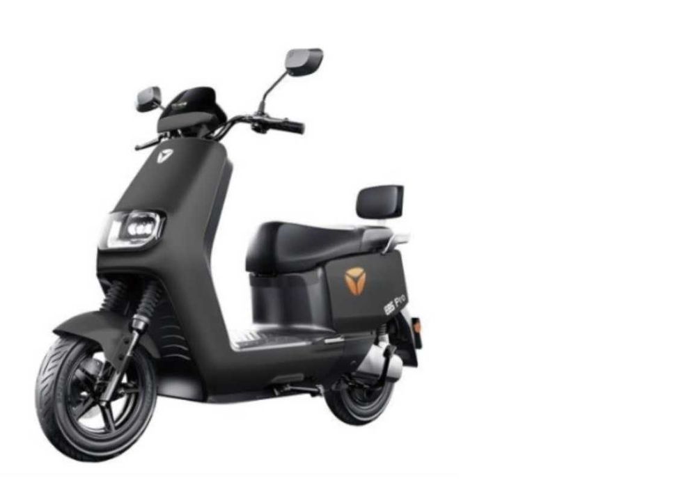 Vand Scuter electric YADEA E8S (45km/h, ZT-33-B)