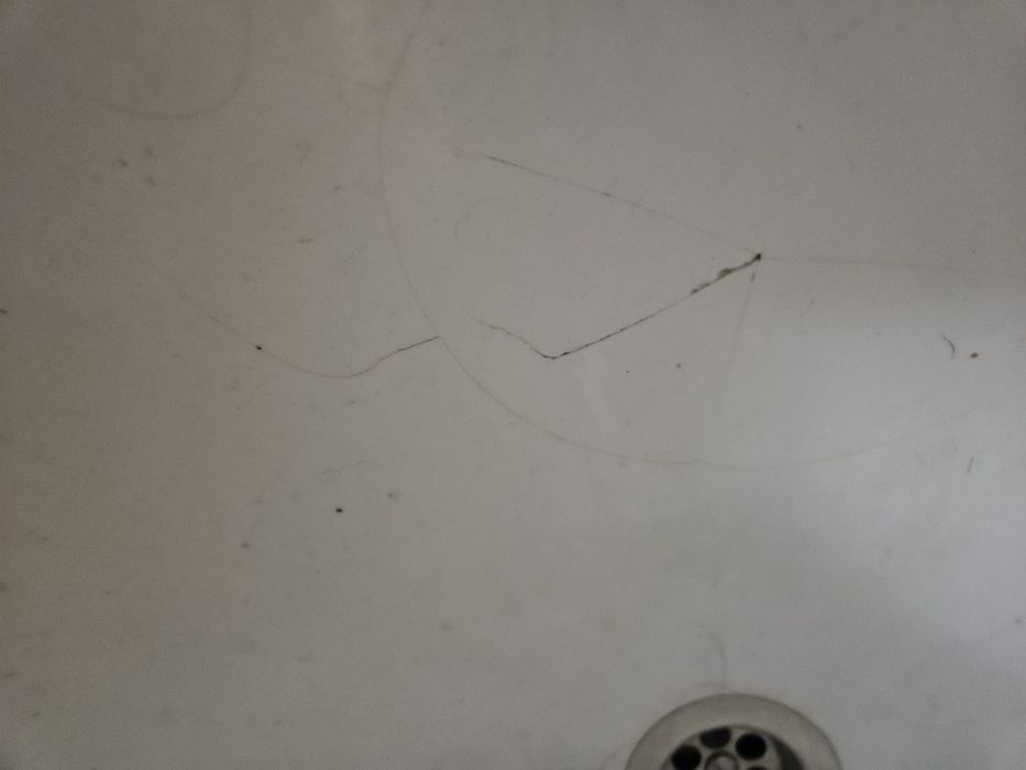 Раковина б/у со смесителем