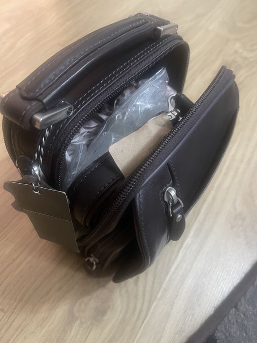 Продам барсетку новую