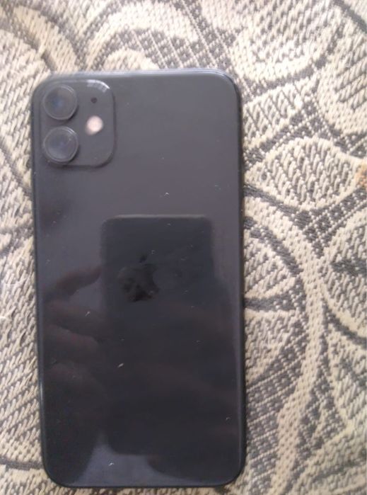 Продам айфон 11 без фейса