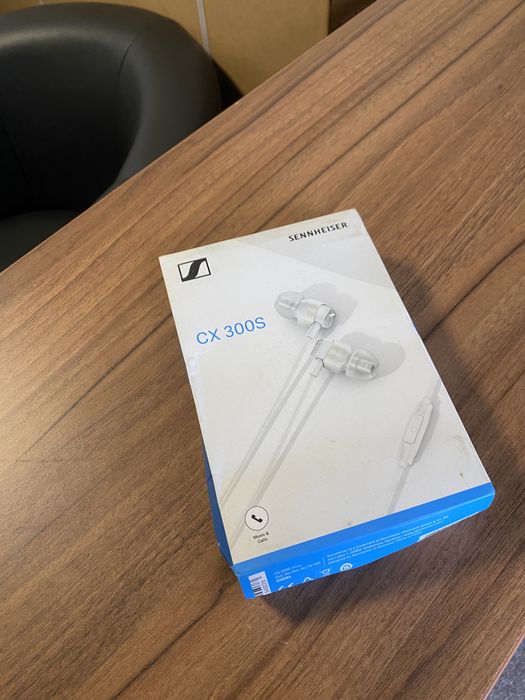 Casti Sennheiser CX 300s, Sigilat