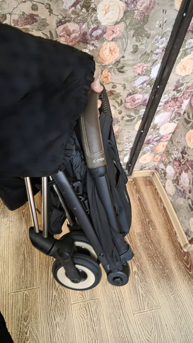 Cybex COYA Platinum от рождения до 4 лет (22кг) б.у.состояние отличное