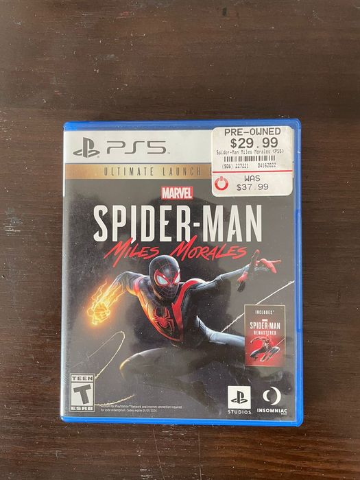 PS5 + ps plus с 3 джойстика + диски