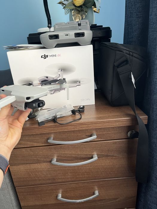 Drona DJI mini 4K