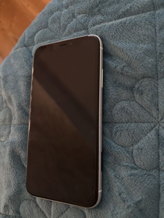 iphone XR.