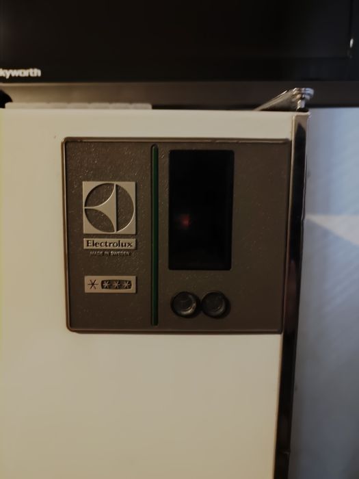 Фризер Electrolux