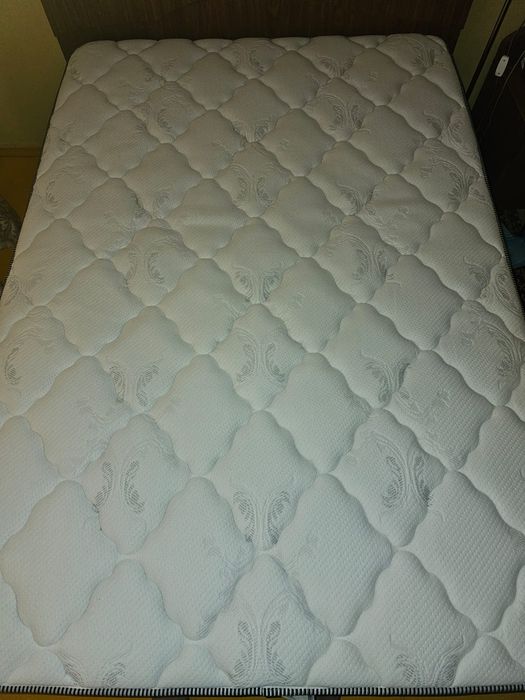 Продаётся Ортопедические матрас