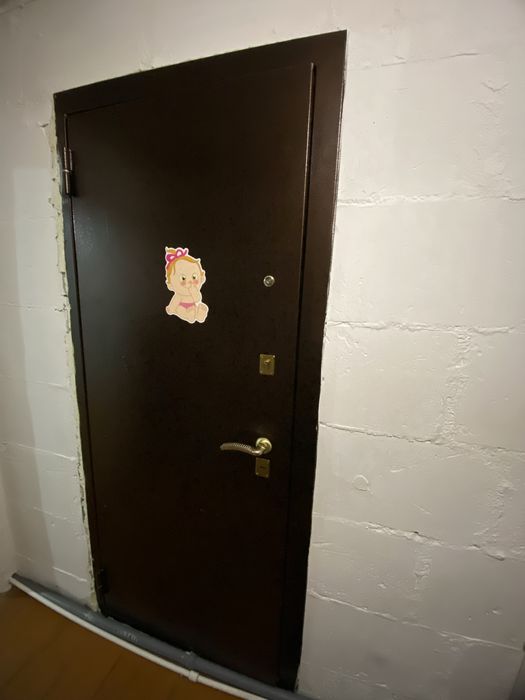 Продам квартиру в общежитии