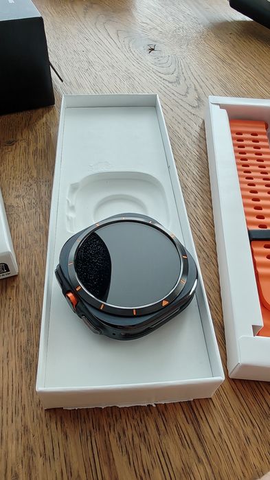 Samsung Galaxy Watch Ultra – Incărcător NOU + 3 curele gratis