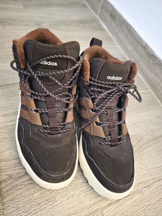 Ghete iarna adidas
