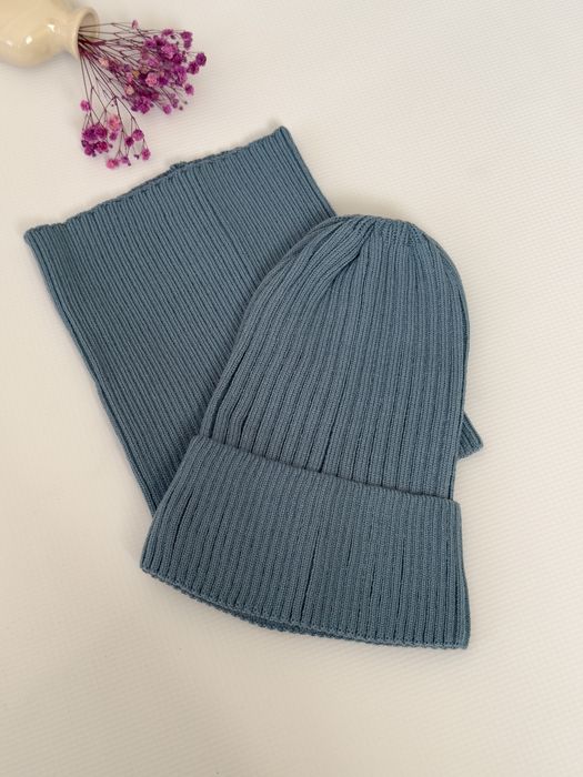 Шапка со снудом демисезонная