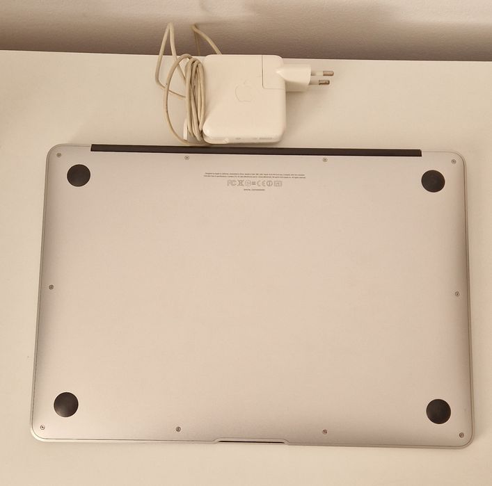 MacBook Air A1369