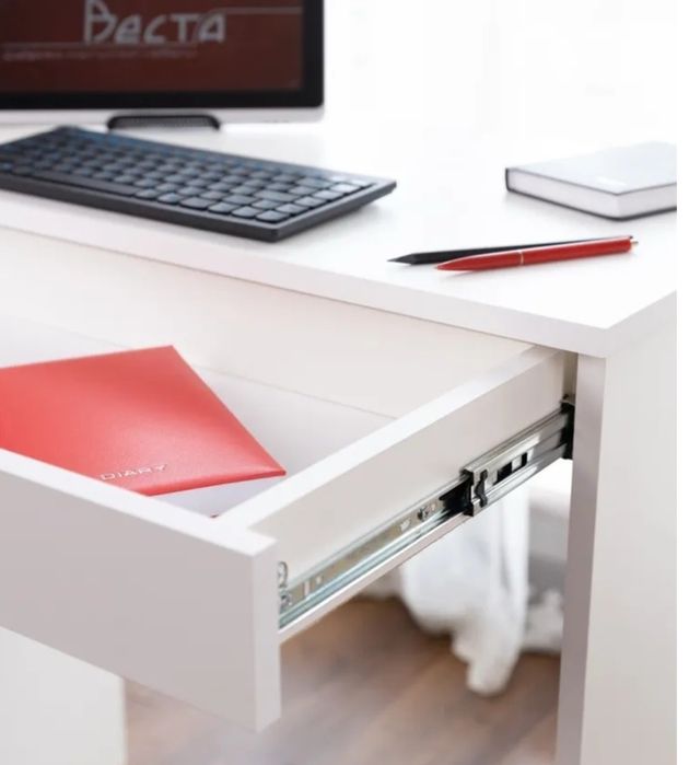 Писменный стол 17.000тг