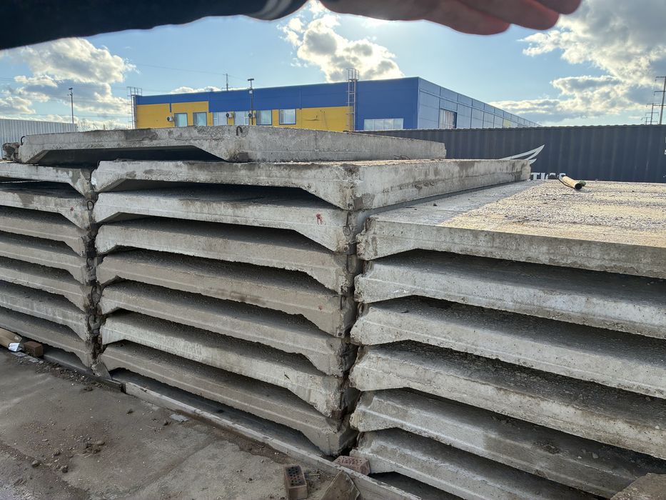 Продам плиты размеры 6*3