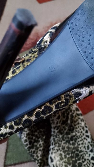 Дамски боти и ботуши