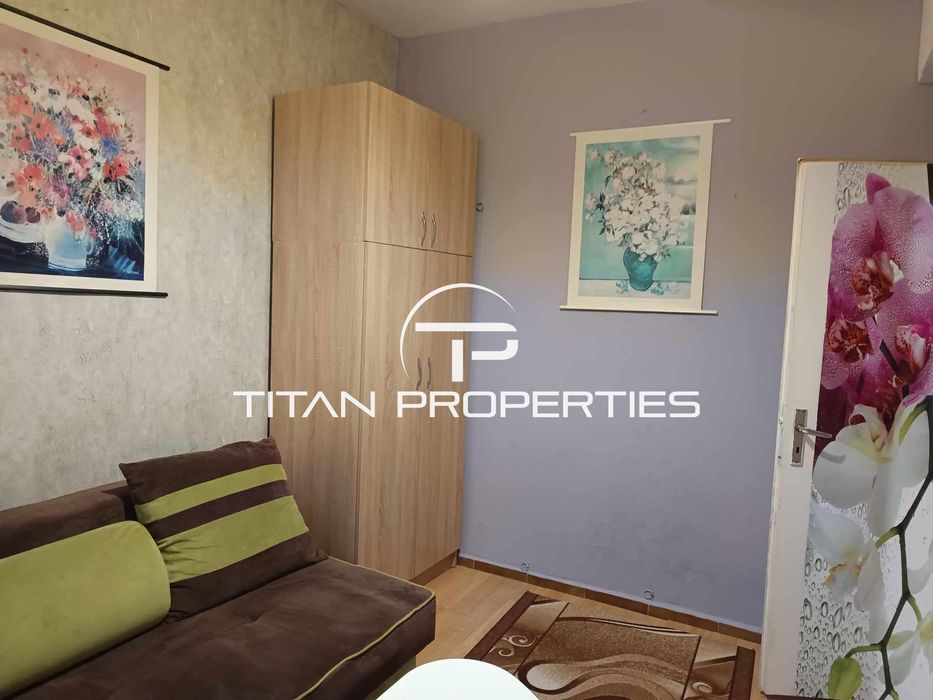 Дава се под наем Двустаен апартамент в Варна, Център - 40 кв.м за 250 € - Снимка #1