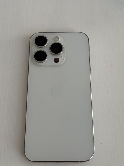 Iphone 15 pro, 128Gb, 86% baterie, deblocat