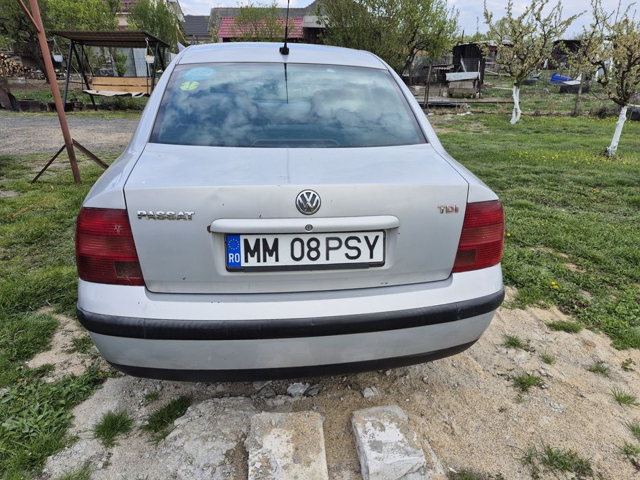 VOLKSWAGEN Passat 2000 — imagine 2