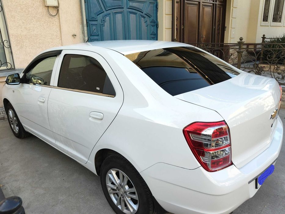 Chevrolet Cobalt 2024, 22 000 км, автомат, идеал ҳолат, ранги оқ