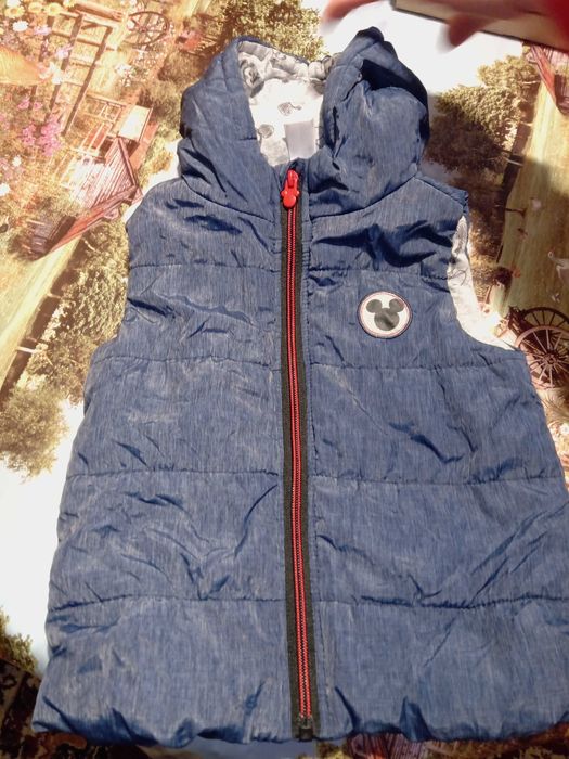 Детски елек/грейка Disney размер 92