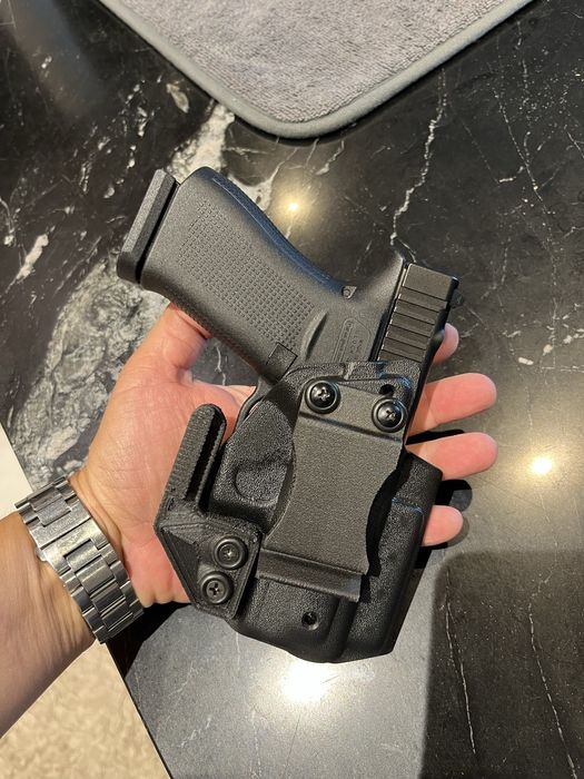 Продавам кобур за вътрешно носене за Glock 43Х