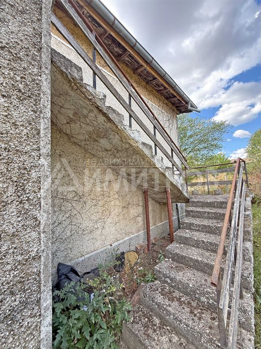 Продава се Къща в с. Мировци, Област Шумен - 110 кв.м за 182 €/кв.м - Снимка #11