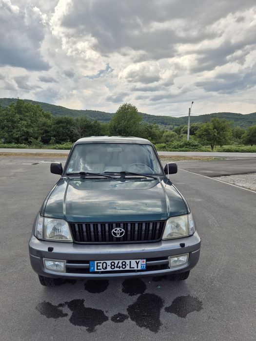 Toyota land cruiser 90