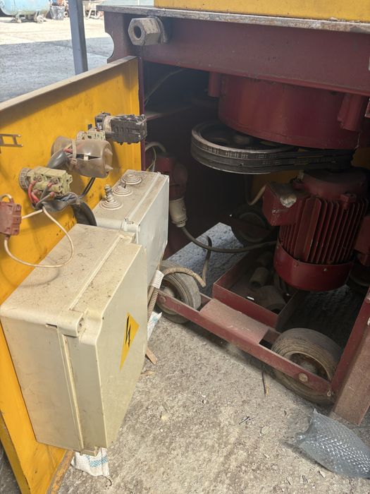 Masina de fasonat fier beton