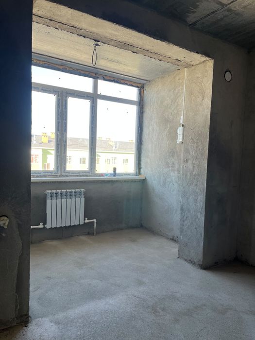 Продам квартиру на батысе