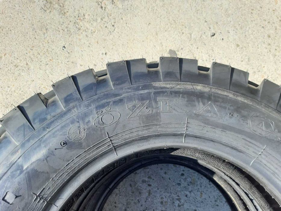 6.50-16 Anvelope de directie pentru tractor fata cu garantie OZKA 8PR