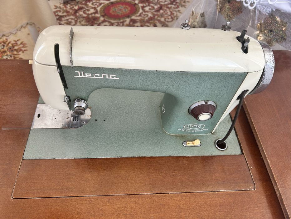 Masina de cusut Ileana 1970