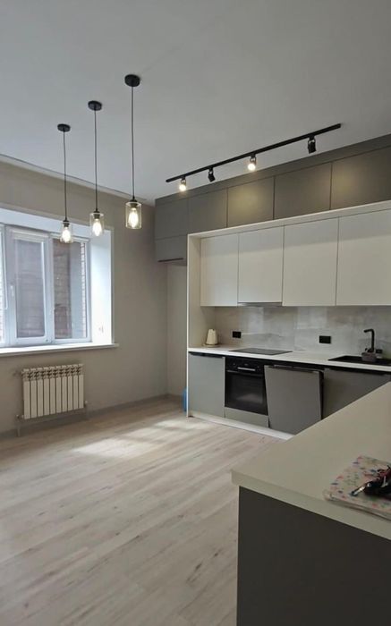 Продам евро 2-х комн.кв. район 8 школы
