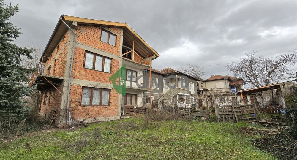 Продава се Къща в Гълъбово - 320 кв.м за 69 €/кв.м - Снимка #3