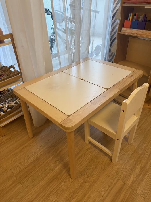 Masuta flisat si scaun ikea