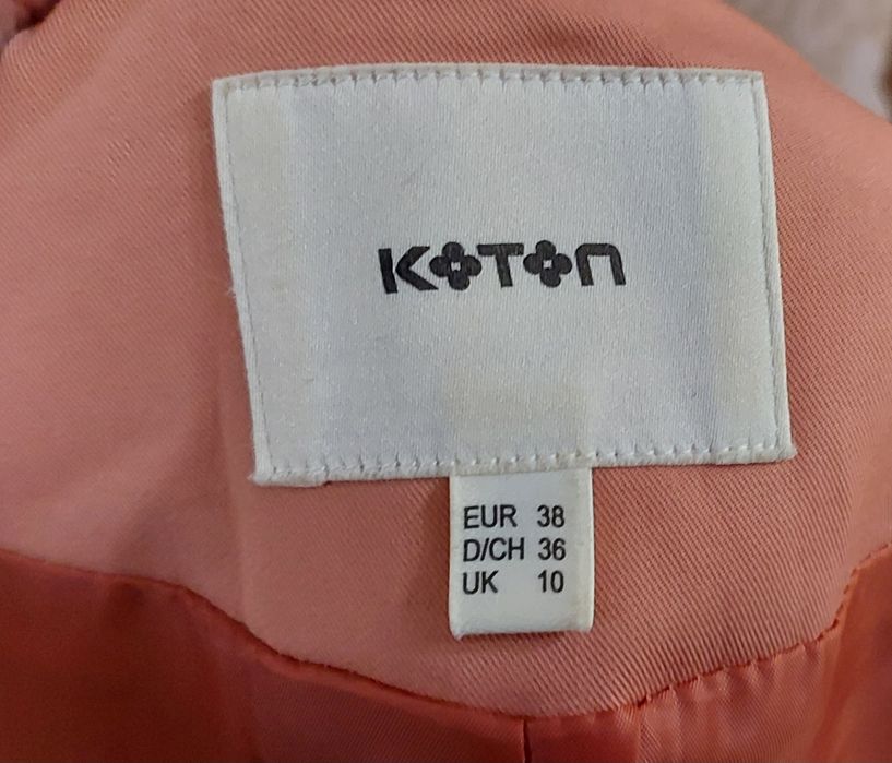 Продам Тренч (плащ) женский.