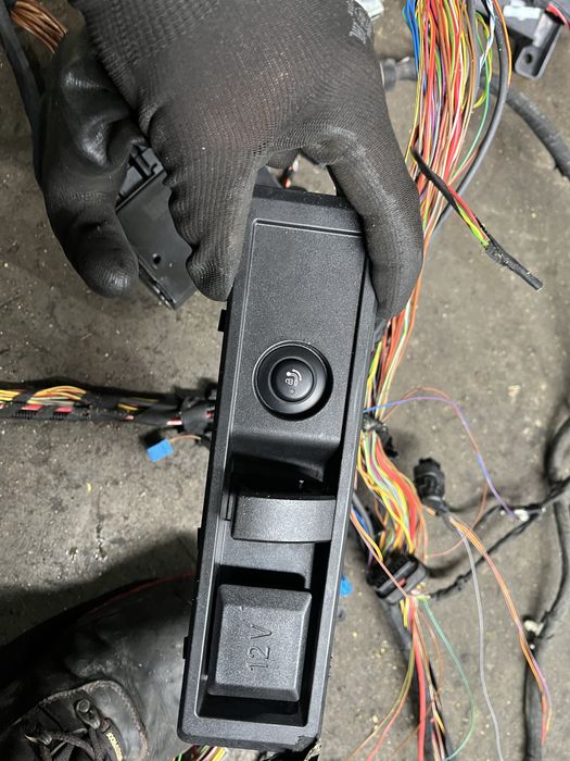 Електрически теглич бмв 3 г20/21 ( teglich bmw 3 g20/21 )