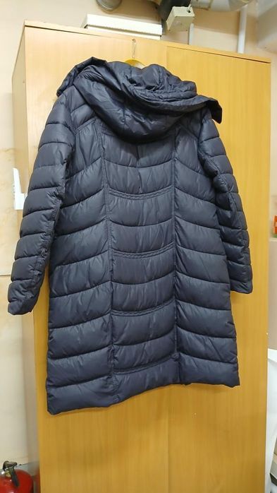 Куртка на синтепоне продам