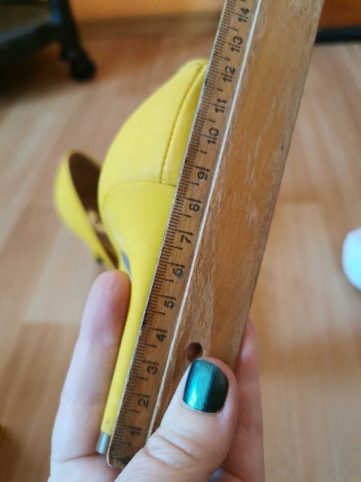 Pantofi stiletto - Buffalo
