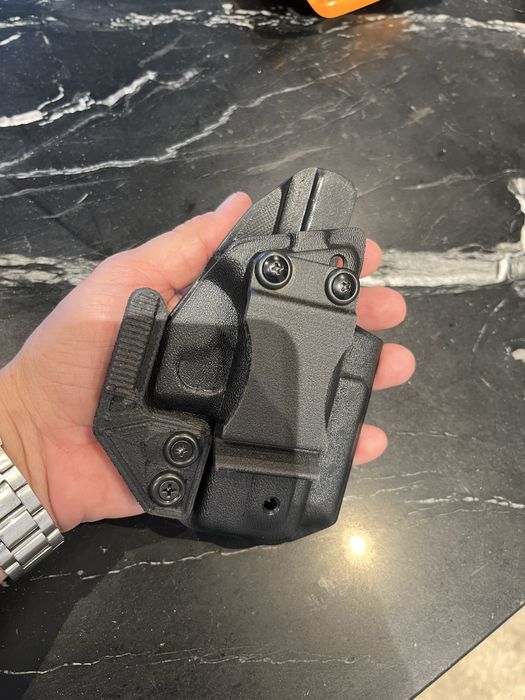 Продавам кобур за вътрешно носене за Glock 43Х