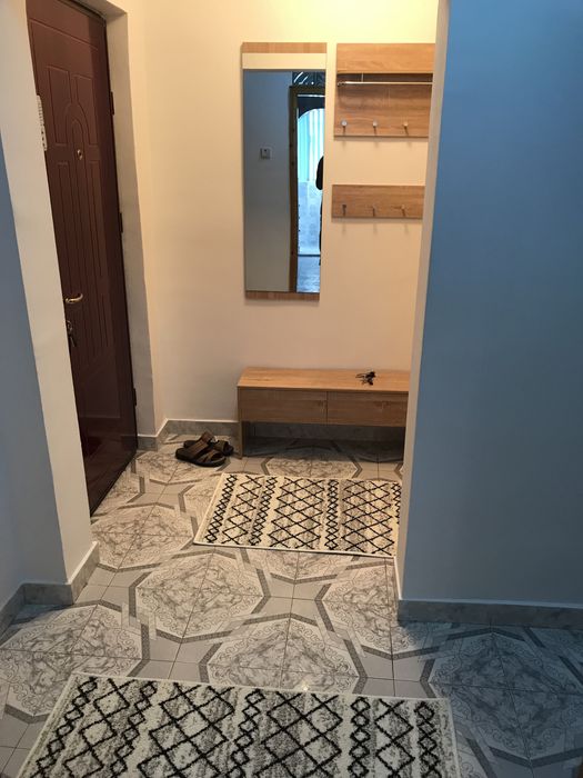 Închiriez ap. 2 cam.,decomandat,zona de sus,str.Belvedere