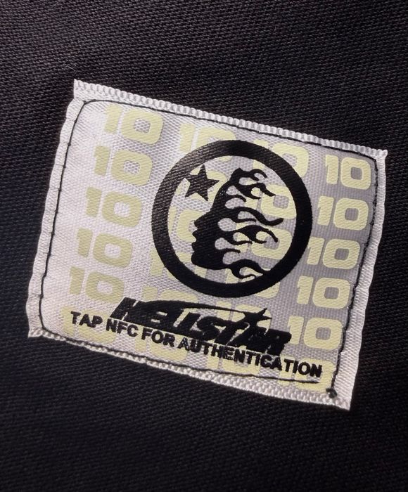 Tricou Hellstar-Marimea M,L